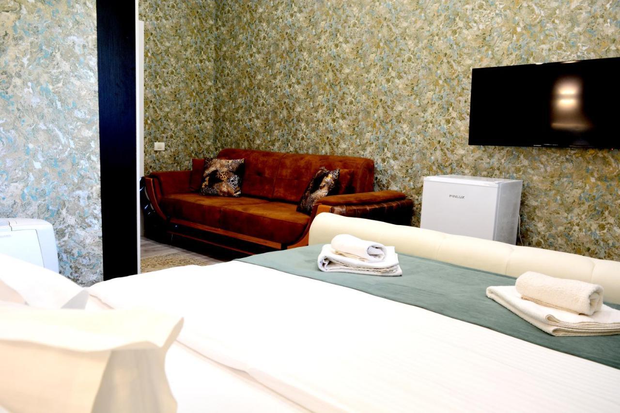 Hotel Arizet Boutique Mamaia Extérieur photo