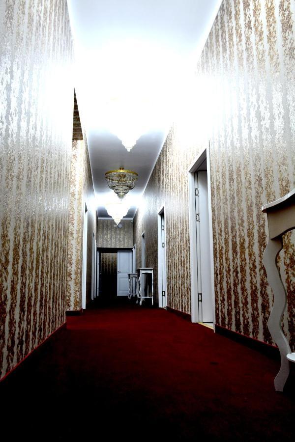 Hotel Arizet Boutique Mamaia Extérieur photo